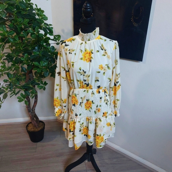 Speed Control Beautiful Floral Design Mini Longsleeve Dress Size XL - Picture 2 of 16